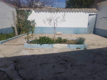 House 4 Bedrooms in Villanueva de Alcardete