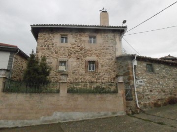 Quintas e casas rústicas 5 Quartos em Valle de Santullán