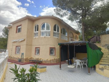 Maison  à Pinares del Mecli