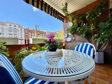 Duplex 5 Bedrooms in Gràcia