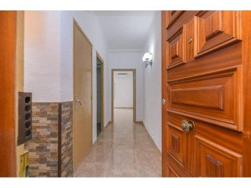 Piso 4 Habitaciones en Vallhonesta