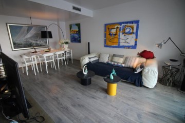 Apartment 3 Bedrooms in Carboneres- La Farella
