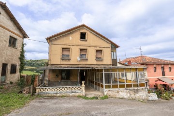Casa o chalet 4 Habitaciones en Villardeveyo
