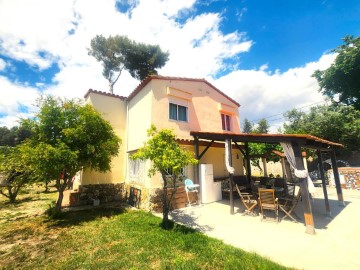 House 4 Bedrooms in Sant Roc