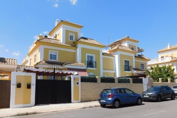 Casa o chalet 5 Habitaciones en Arco norte - Avda España