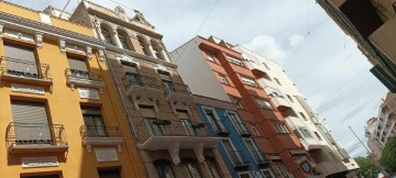 Piso 4 Habitaciones en Cuenca Centro