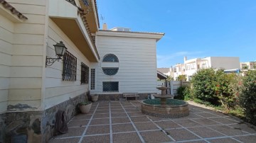 Casa o chalet 8 Habitaciones en Vega de Acá - Nueva Almería - Cortijo Grande