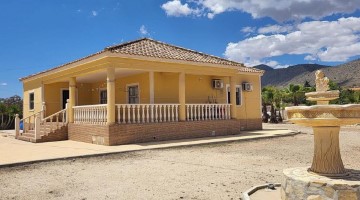 Casa o chalet 4 Habitaciones en Hondón de las Nieves / el Fondó de les Neus