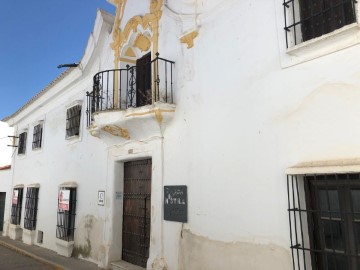 Edificio en Ribera del Fresno