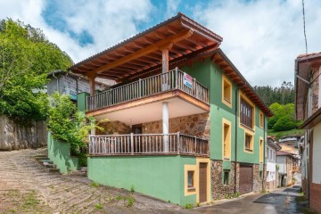 Casa o chalet 4 Habitaciones en Cerredo