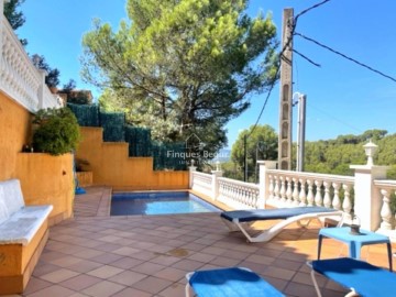 House 4 Bedrooms in Residencial Begur - Esclanyà