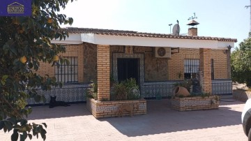 Casa o chalet 4 Habitaciones en Fuensanta - Zona Arcángel
