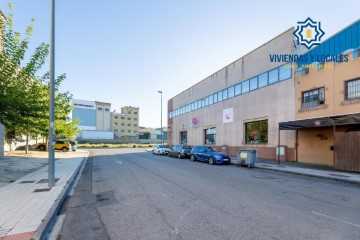 Industrial building / warehouse in Albolote