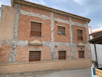 Building in Almayate Bajo