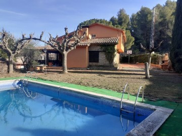 House 5 Bedrooms in Sant Sadurní d'Anoia