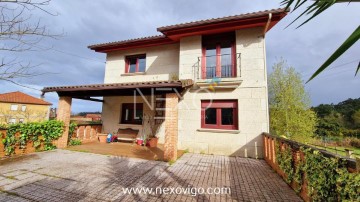 Casa o chalet 5 Habitaciones en Aldán