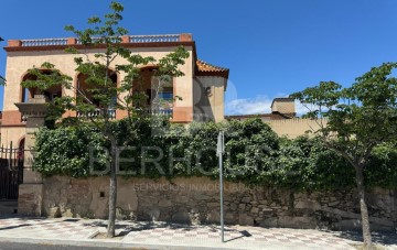 Maison 8 Chambres à Teià