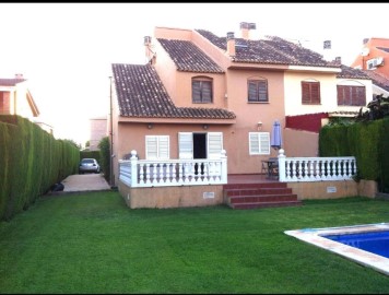 Casa o chalet 4 Habitaciones en La Cañada