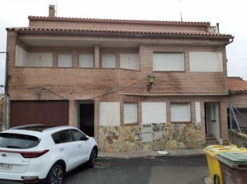 Casa o chalet 5 Habitaciones en Valhondo y Los Velascos