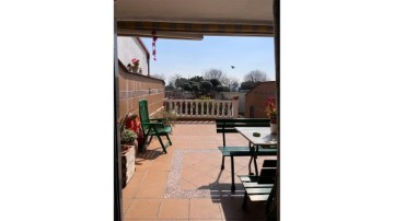 House 5 Bedrooms in La Romanica (Antes de la Creu)