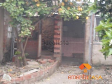 House 3 Bedrooms in Mirandilla