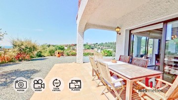 House 6 Bedrooms in Victor Font Gual