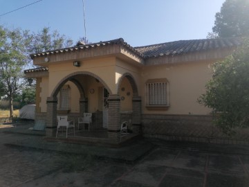Casa o chalet 8 Habitaciones en Carmona