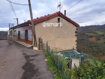 House  in Ciaño - Zona Rural