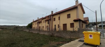 Edificio en Carbajal de la Legua