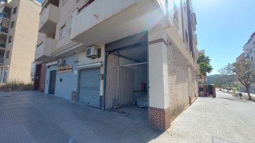 Local en Camino Viejo de Málaga