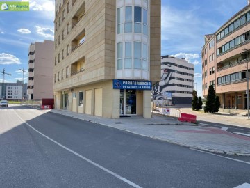 Locaux commerciaux à Allendeduero - Barrio de la Estación