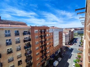 Piso 3 Habitaciones en Logroño Centro
