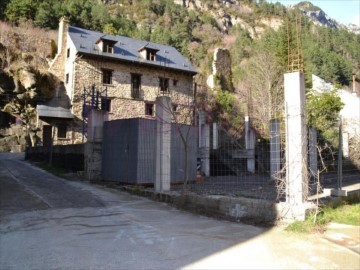 Terrenos en Canfranc-Estacion
