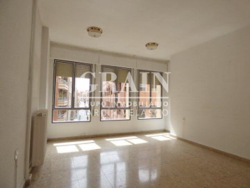 Apartment 4 Bedrooms in Villacerrada - Centro