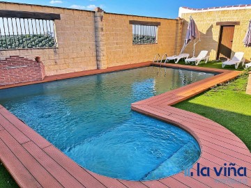 House 5 Bedrooms in Villanueva de Algaidas