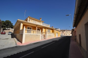 Casa o chalet 5 Habitaciones en Algueña