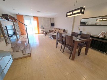 House 3 Bedrooms in Tosalnou
