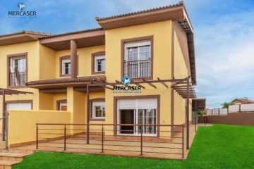 House 3 Bedrooms in Villar de Domingo García