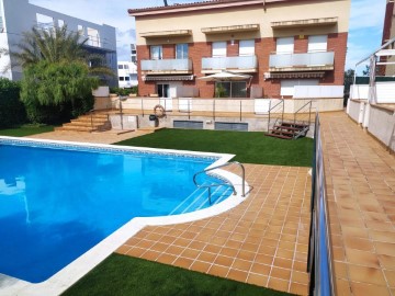 House 3 Bedrooms in Pla de Sant Pere-Les Salines