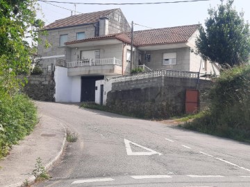 Casa o chalet 3 Habitaciones en Castrelos - Sárdoma