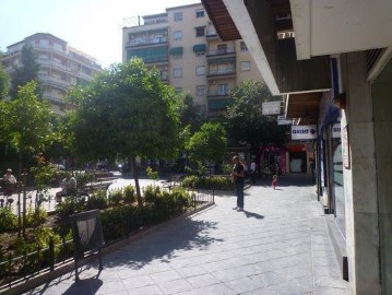 Local en Granada Centro