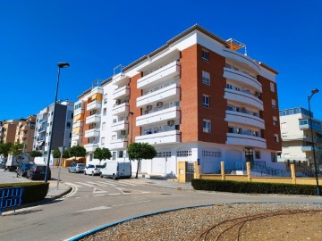 Piso 3 Habitaciones en Camino Viejo de Málaga