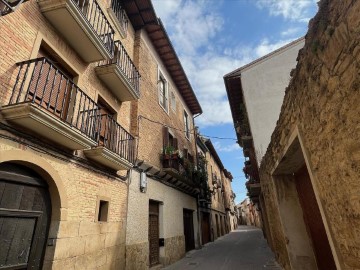 Appartement 4 Chambres à Puente la Reina / Gares