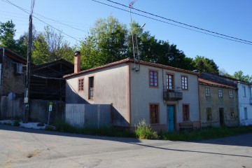 House  in Barazon (Santa María)