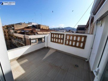 Ático 2 Habitaciones en Granada Centro