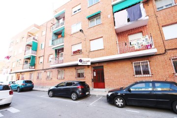 Piso 3 Habitaciones en Carlos Ruiz
