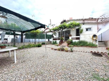 Casa o chalet 3 Habitaciones en Can Alzamora - Les Torres - 25 de Setembre