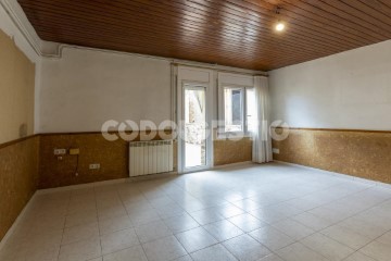 House 3 Bedrooms in Les Cases Noves