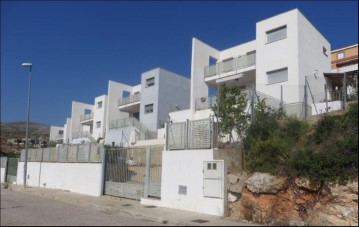 Casa o chalet 4 Habitaciones en Urbanización Balcón de Montroy