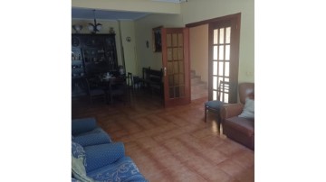 House 4 Bedrooms in Quintanar de la Orden